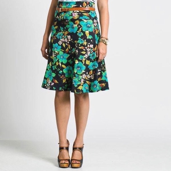 FINAL Price LuLaRoe Azure A-Line Knee Length Skirt - Picture 7 of 8